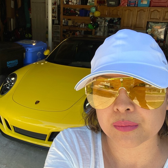 Meet your Posher, Preciosa - Picture 13 of 16